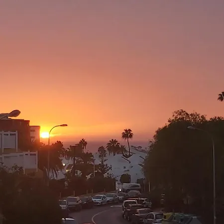 Orlando, Costa Adeje/ Seaview /7 Min Walk To Apartment