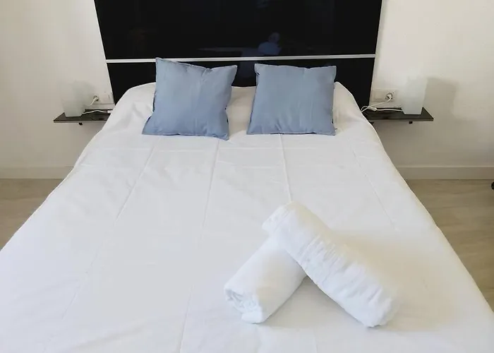 Orlando, Costa Adeje/ Seaview /7 Min Walk To Apartment