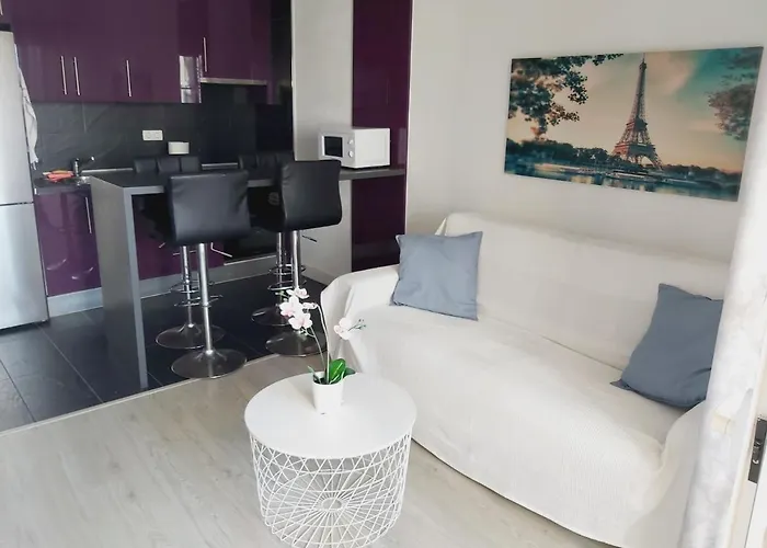 Apartment Orlando, Costa Adeje/ Seaview /7 Min Walk To *