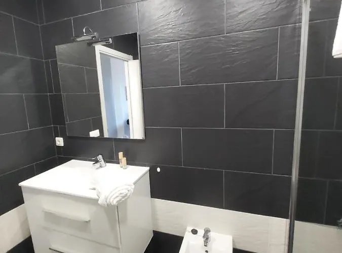 Orlando, Costa Adeje/ Seaview /7 Min Walk To *