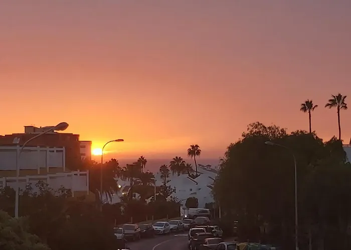 Orlando, Costa Adeje/ Seaview /7 Min Walk To Apartment